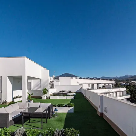 Tranquil Oasis 2 Bedroom In Nueva Andalucia Close To Centro Plaza *