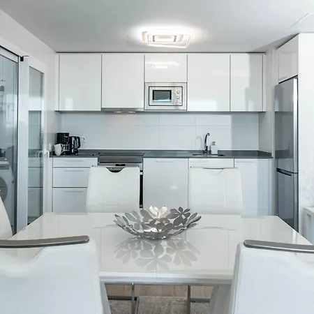 Tranquil Oasis 2 Bedroom In Nueva Andalucia Close To Centro Plaza Marbella