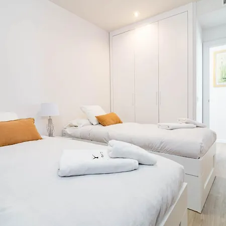 Apartment Tranquil Oasis 2 Bedroom In Nueva Andalucia Close To Centro Plaza
